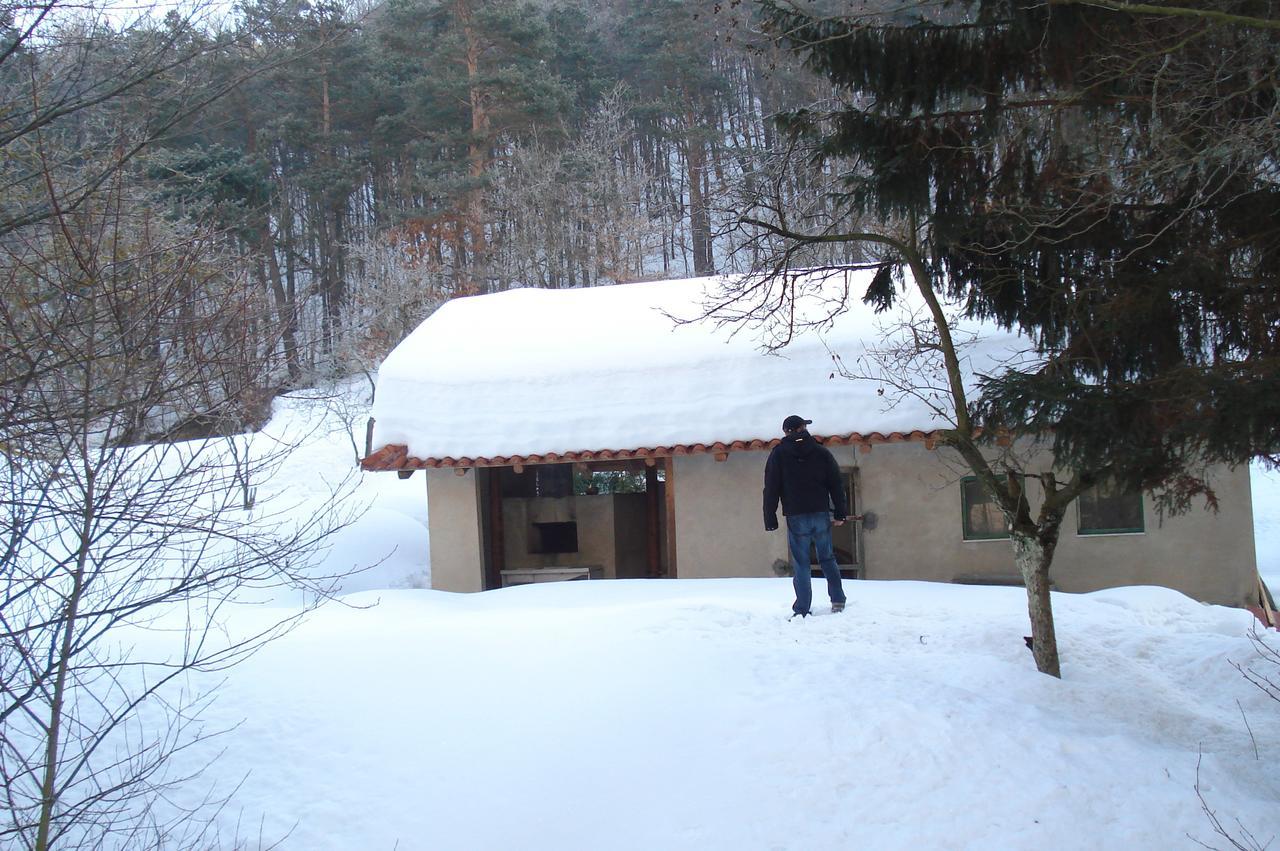 Giusvalla Forest Village Dego Chambre photo